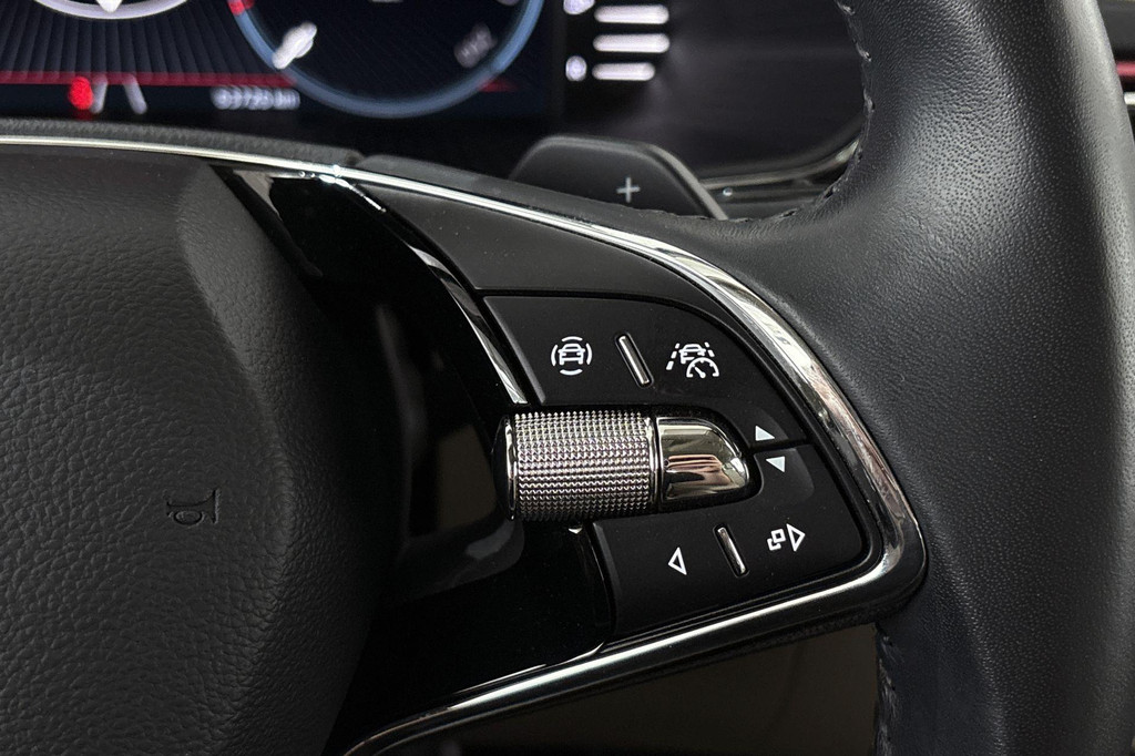 ŠKODA Superb (KTT68J) met abonnement