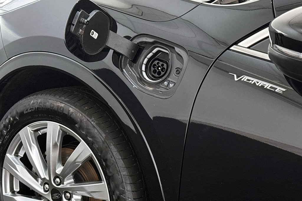Ford Kuga (KTK79J) met abonnement