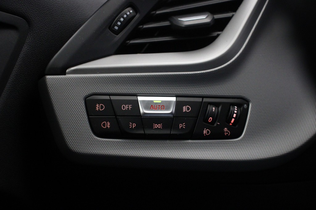BMW 1-serie (R720BH) met abonnement