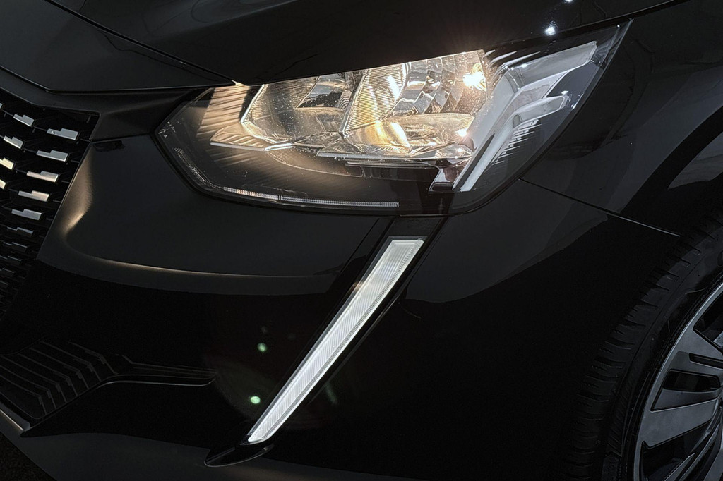 Peugeot 208 (T329PT) met abonnement