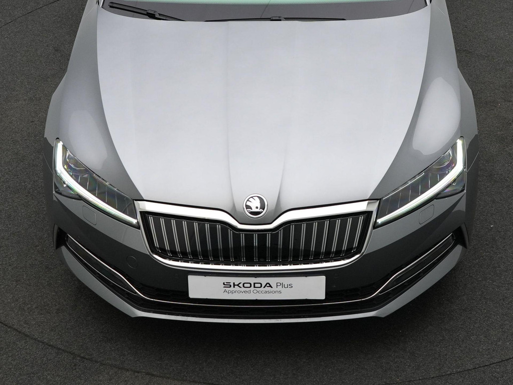 ŠKODA Superb (KSG22L) met abonnement
