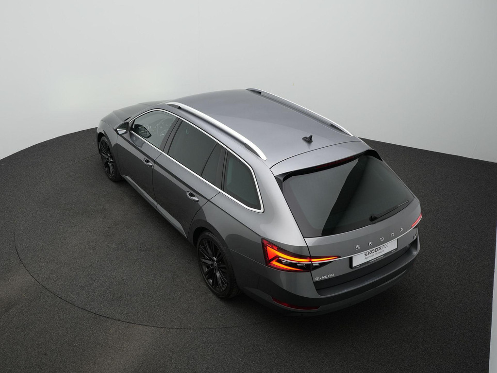 ŠKODA Superb (KSG22L) met abonnement