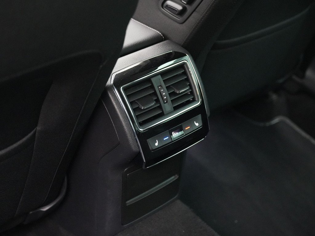 ŠKODA Superb (KSG22L) met abonnement