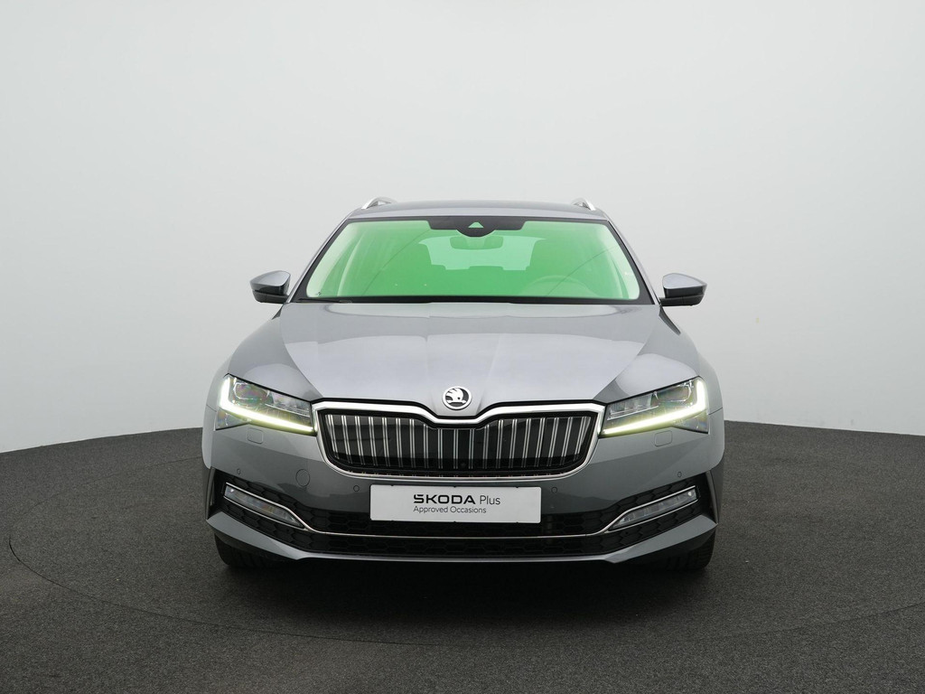 ŠKODA Superb (KSG22L) met abonnement