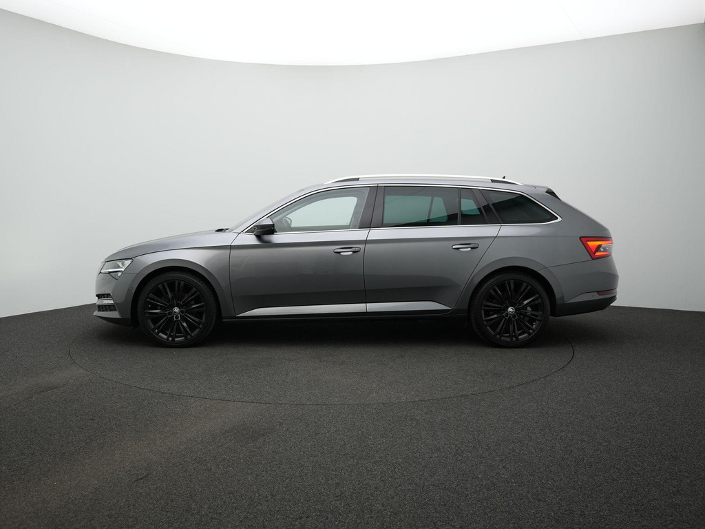 ŠKODA Superb (KSG22L) met abonnement