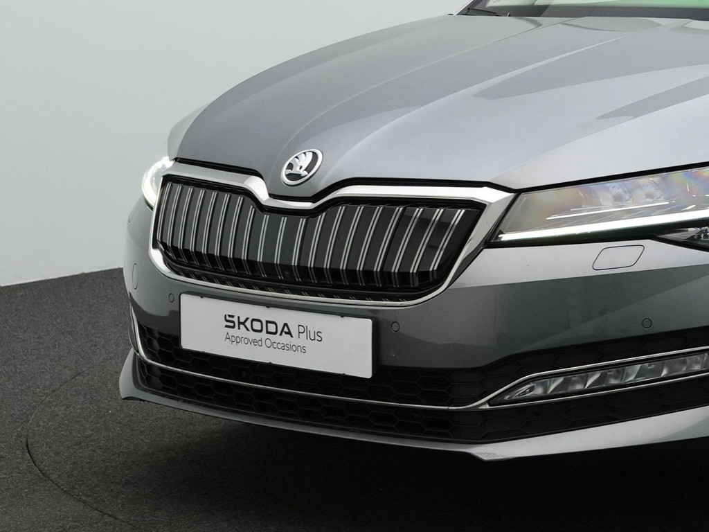 ŠKODA Superb (KSG22L) met abonnement