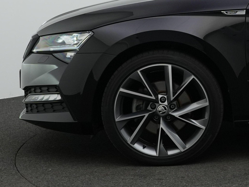 ŠKODA Superb (KTD06V) met abonnement