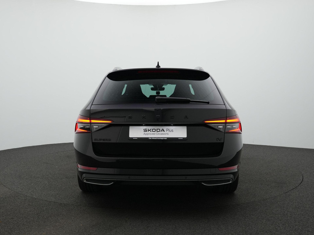 ŠKODA Superb (KTD06V) met abonnement