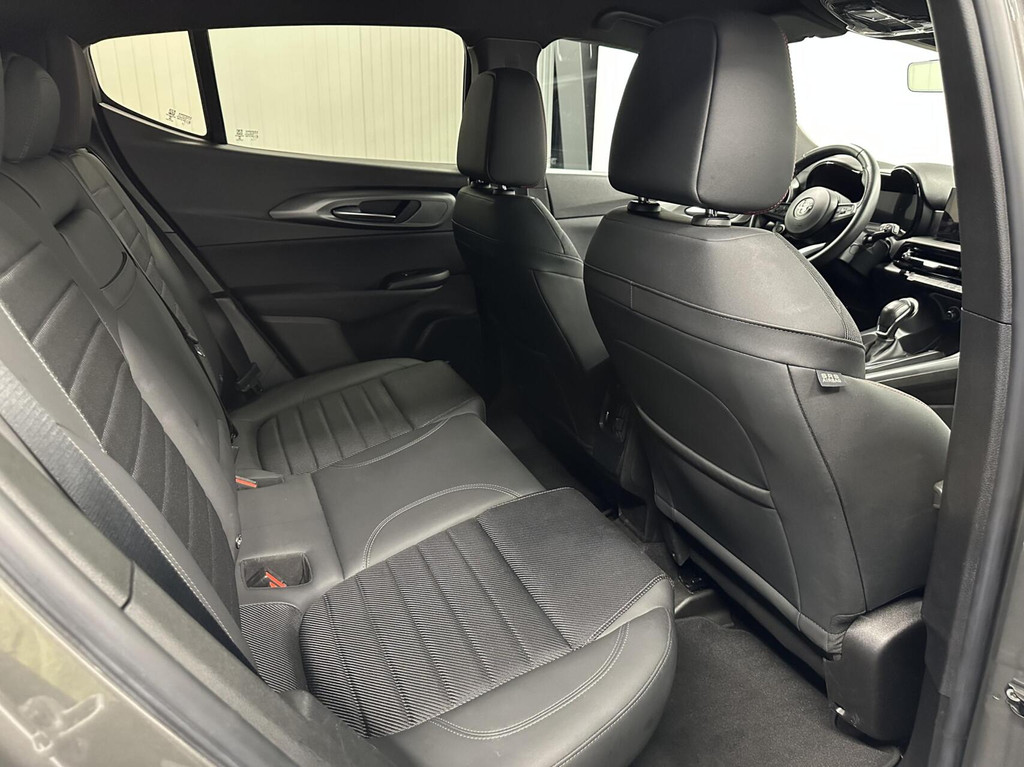 Alfa Romeo Tonale (R343ST) met abonnement