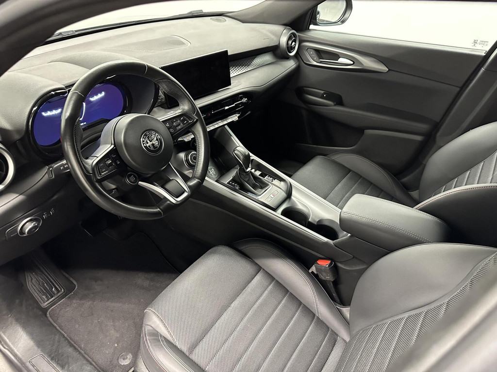 Alfa Romeo Tonale (R343ST) met abonnement