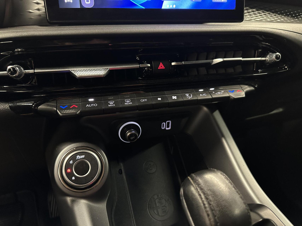Alfa Romeo Tonale (R343ST) met abonnement
