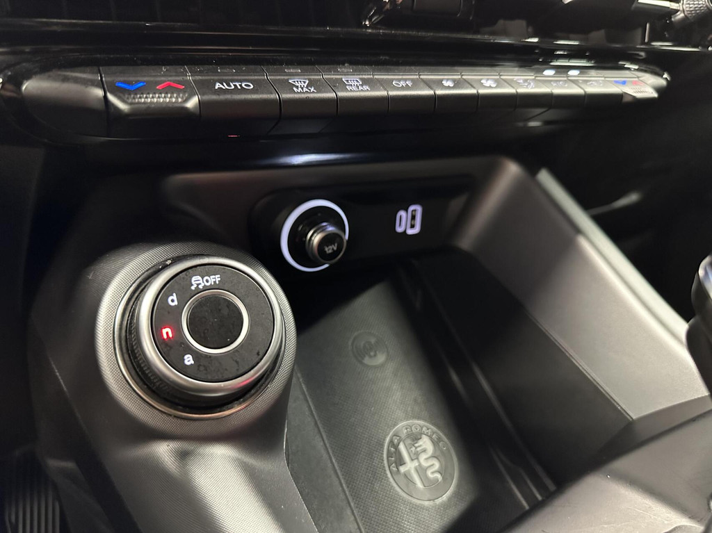 Alfa Romeo Tonale (R343ST) met abonnement