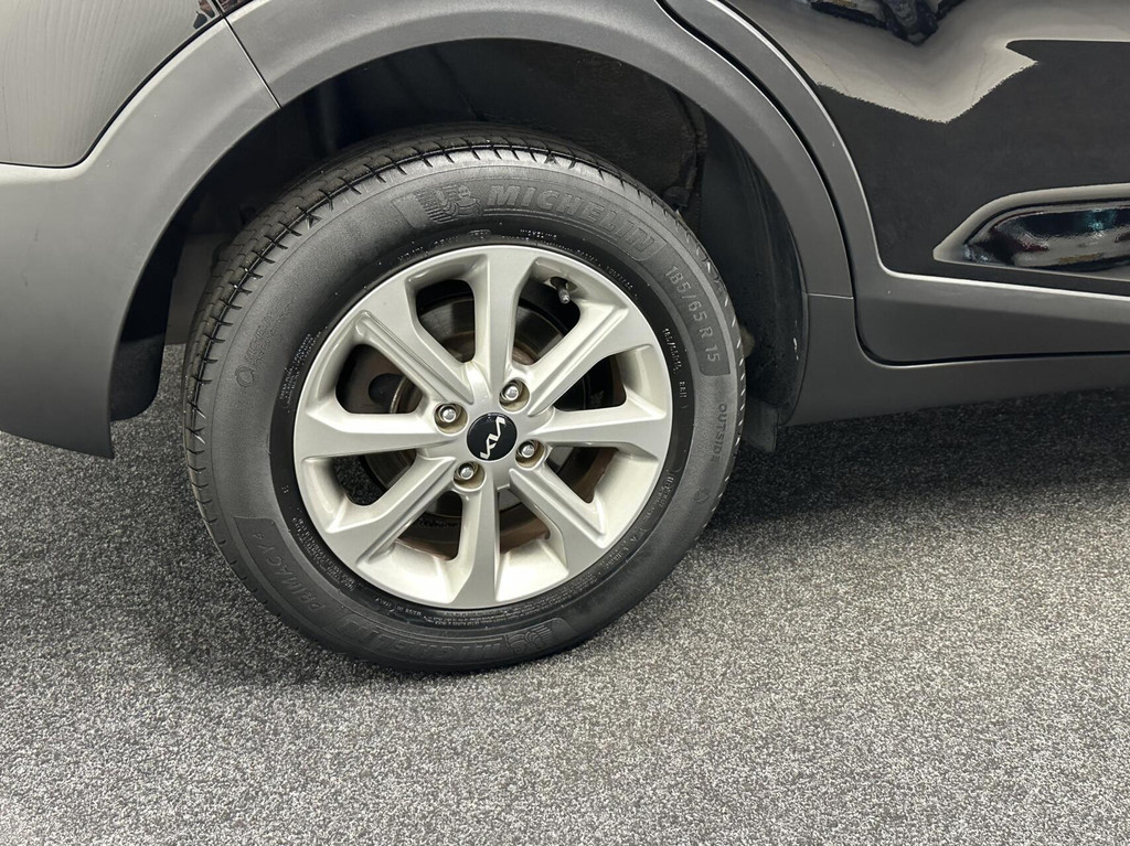 Kia Stonic (L693VR) met abonnement