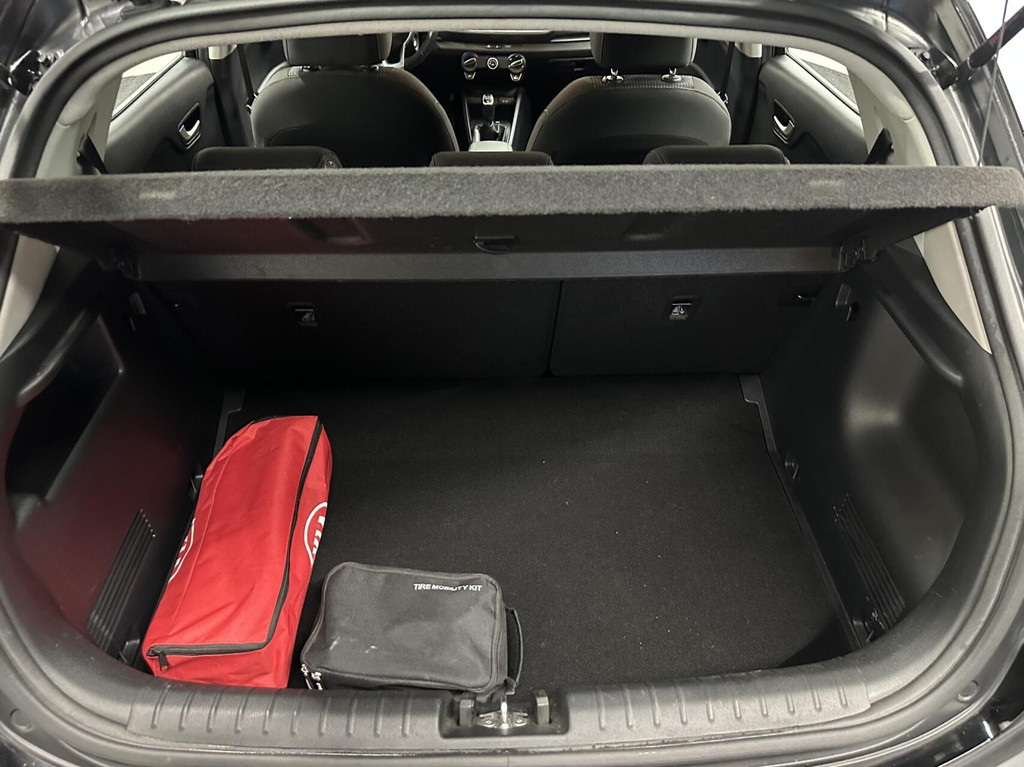 Kia Stonic (L693VR) met abonnement