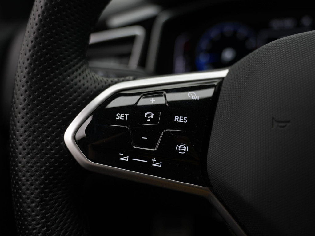 Volkswagen T-Roc (KTH10T) met abonnement