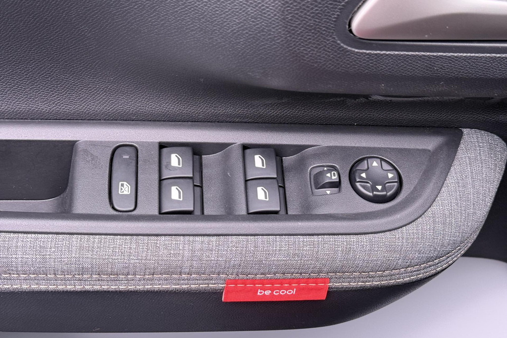Citroën C3 Aircross (KKJ87G) met abonnement
