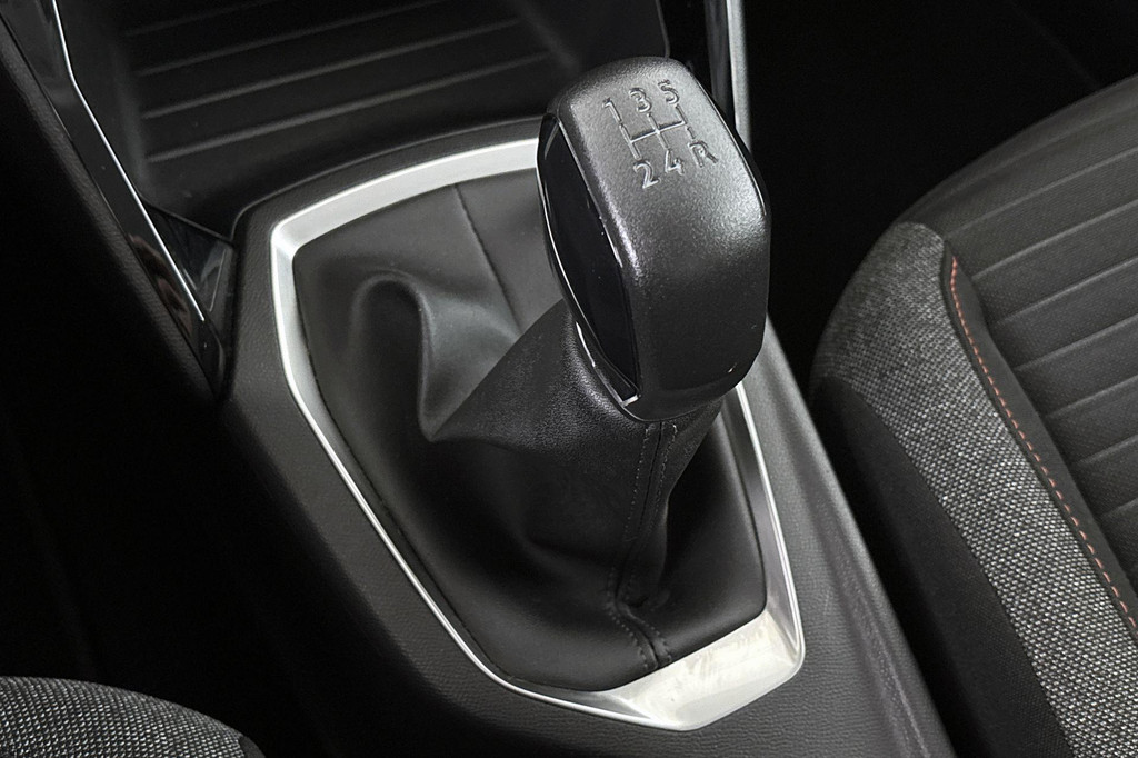 Peugeot 208 (K824LK) met abonnement