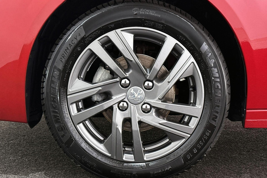 Peugeot 208 (K824LK) met abonnement