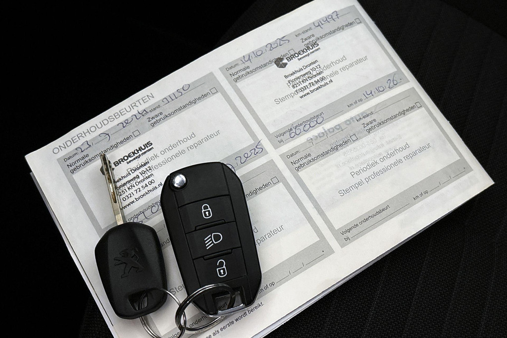 Peugeot 208 (K824LK) met abonnement