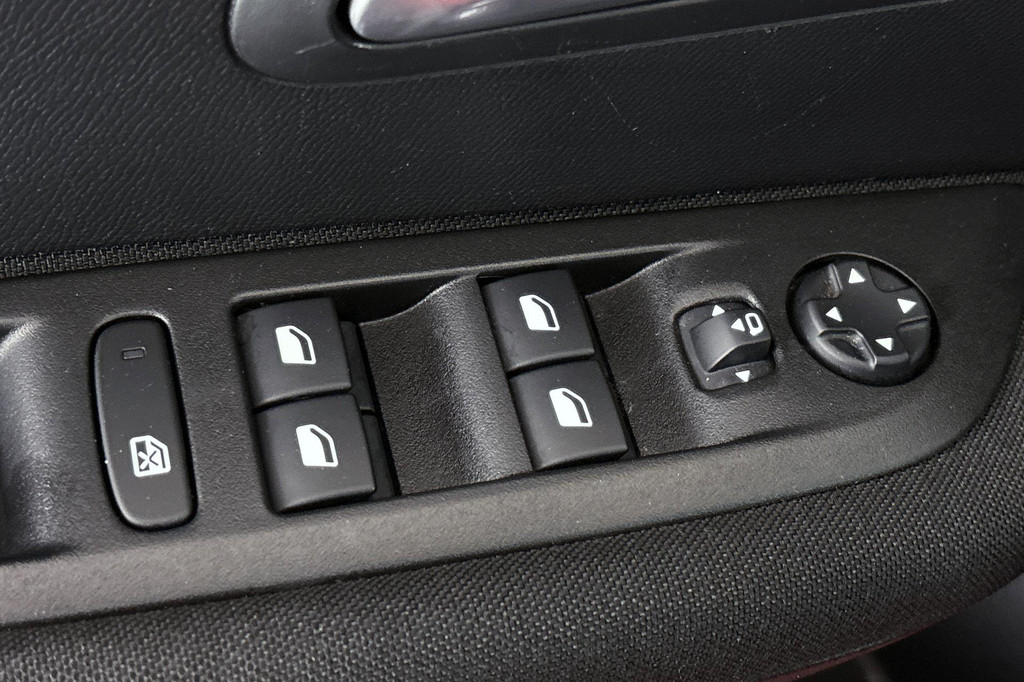 Peugeot 208 (K824LK) met abonnement