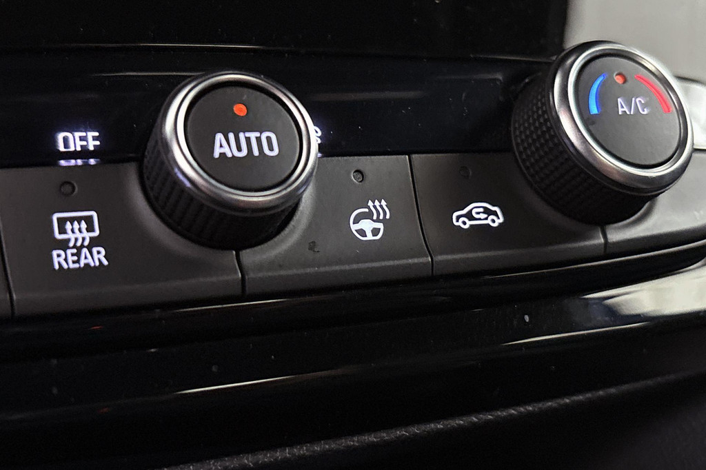 Opel Mokka (JXF07R) met abonnement