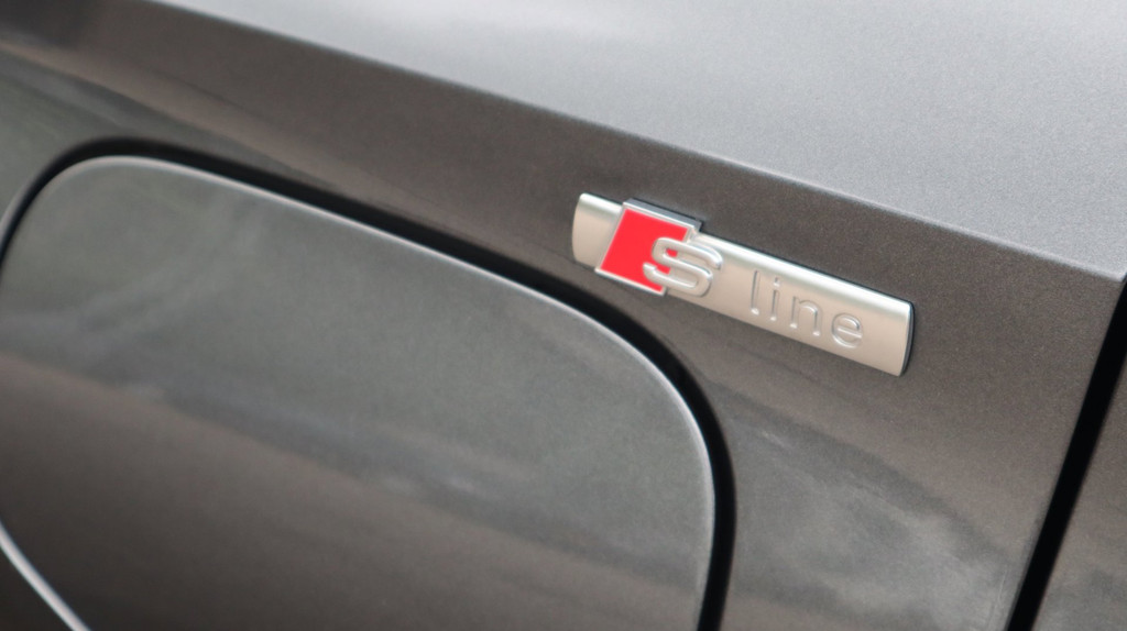 Audi A3 (T212VT) met abonnement