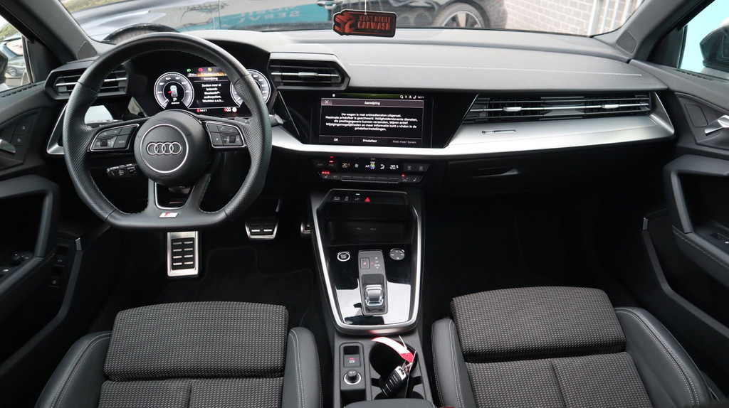 Audi A3 (T212VT) met abonnement