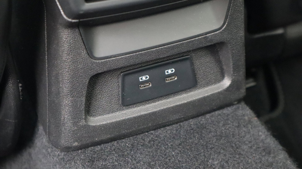 Audi A3 (T212VT) met abonnement