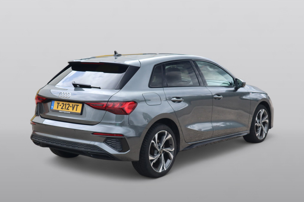 Audi A3 (T212VT) met abonnement