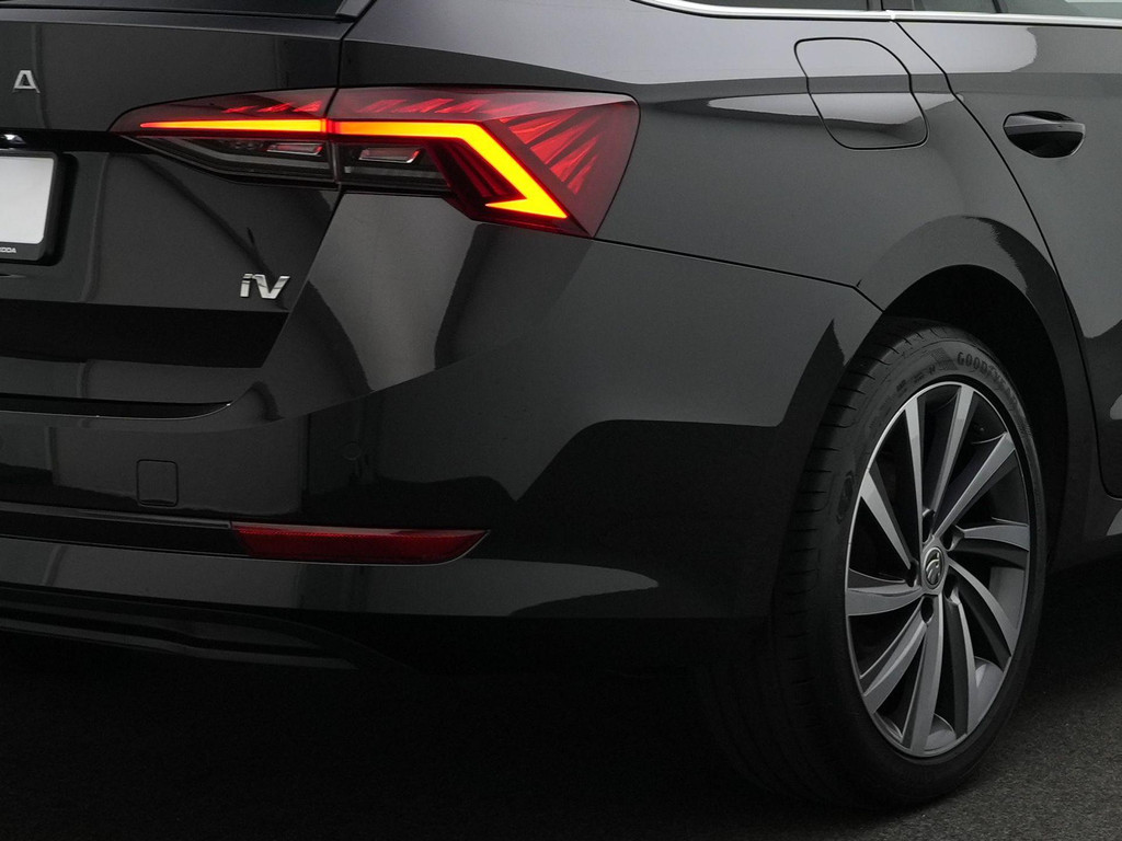 ŠKODA Octavia (KZN76K) met abonnement
