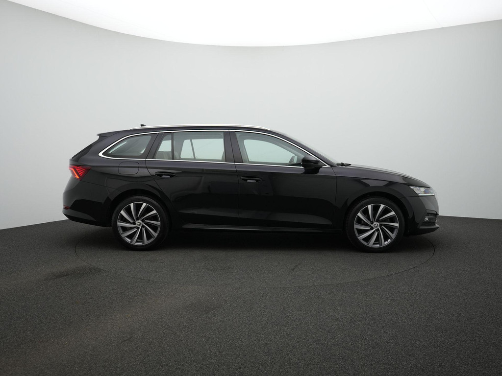 ŠKODA Octavia (KZN76K) met abonnement