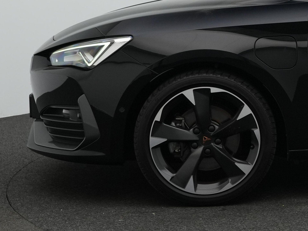 CUPRA Leon (KXF80B) met abonnement