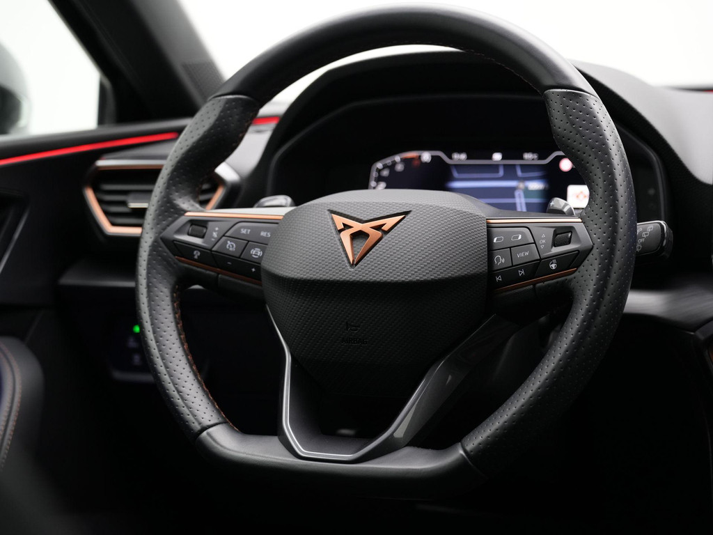 CUPRA Leon (KXF80B) met abonnement
