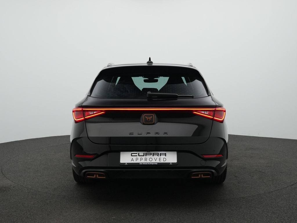 CUPRA Leon (KXF80B) met abonnement