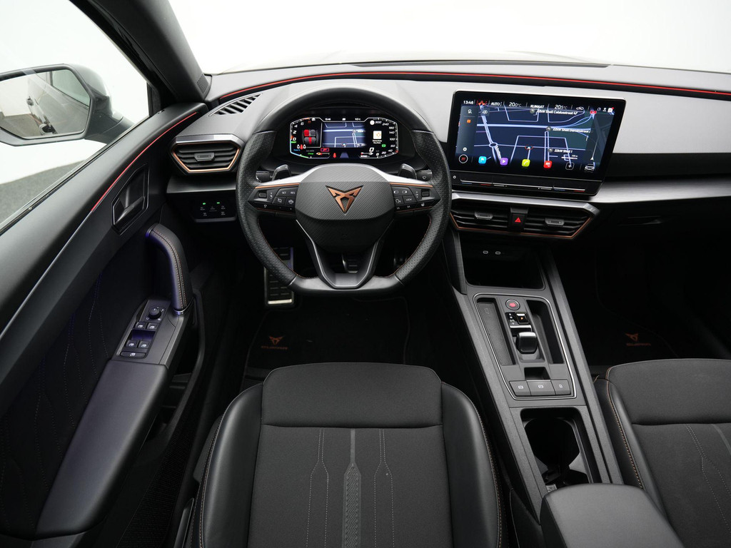CUPRA Leon (KXF80B) met abonnement