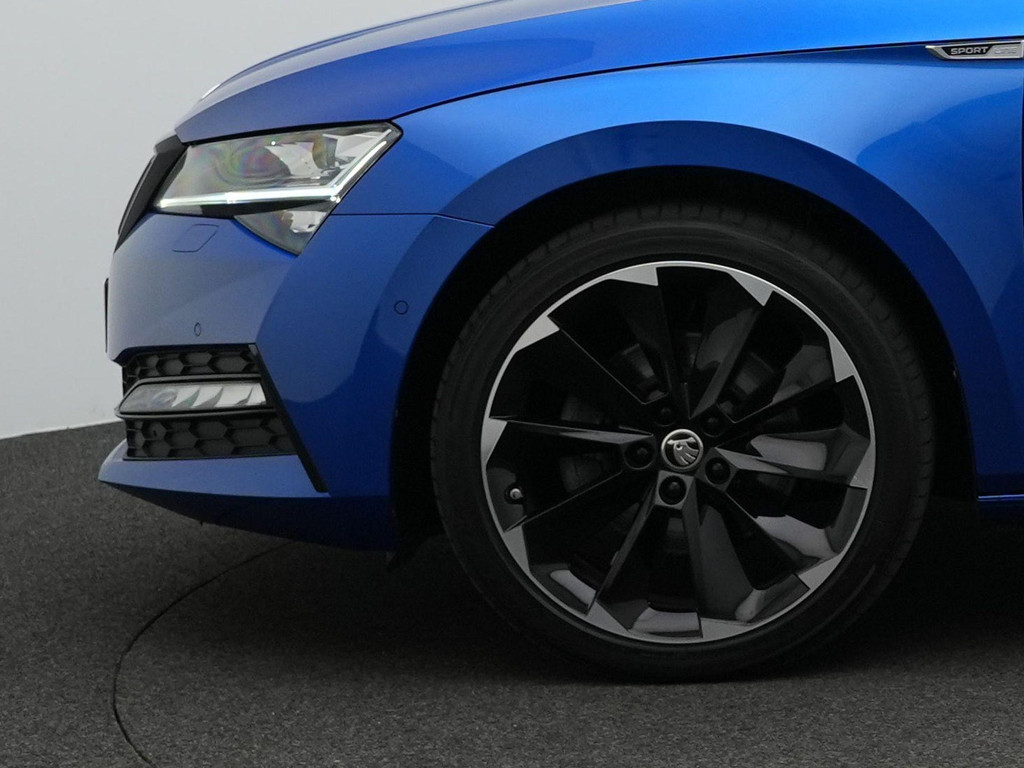 ŠKODA Superb (KVN59F) met abonnement
