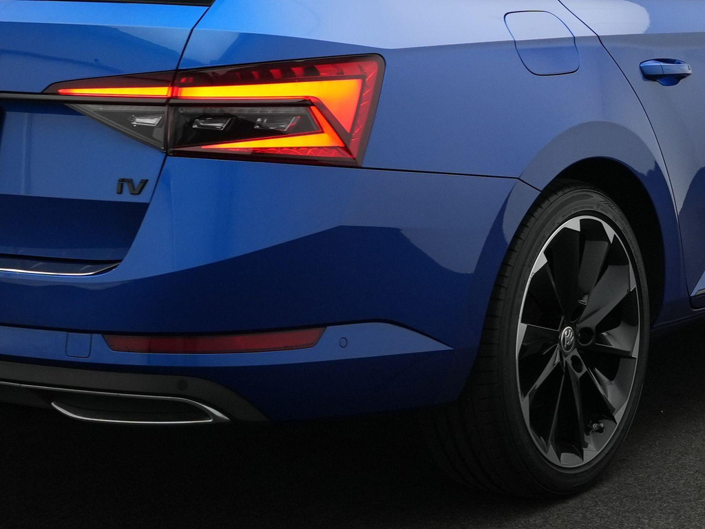 ŠKODA Superb (KVN59F) met abonnement