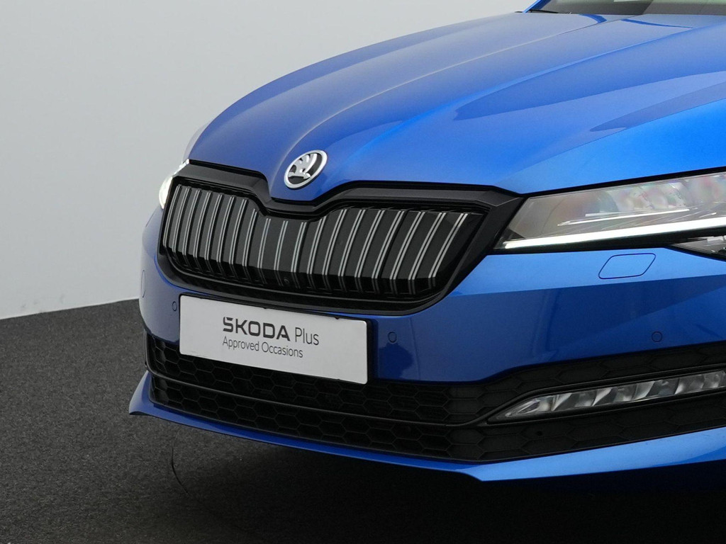 ŠKODA Superb (KVN59F) met abonnement