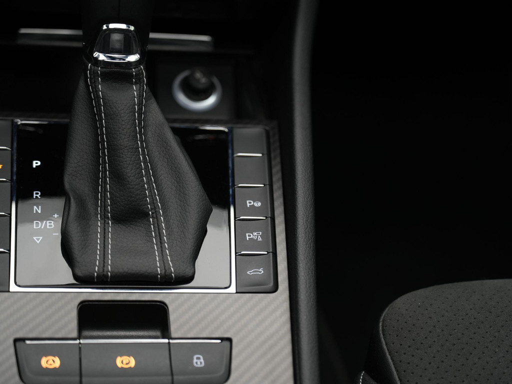 ŠKODA Superb (KVN59F) met abonnement