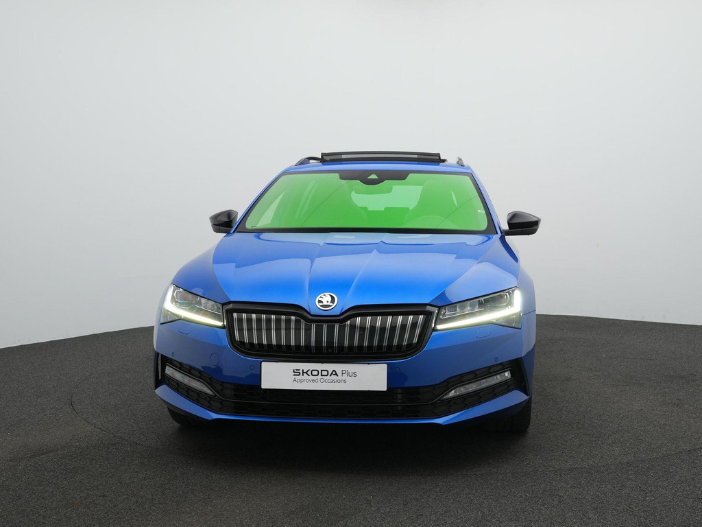 ŠKODA Superb (KVN59F) met abonnement