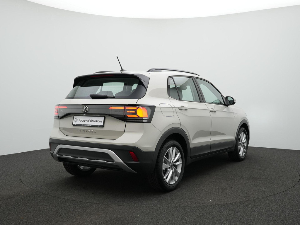 Volkswagen T-Cross (KTT42L) met abonnement