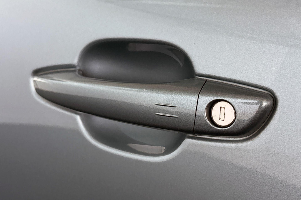 Citroën Ë-C4 (R735DJ) met abonnement