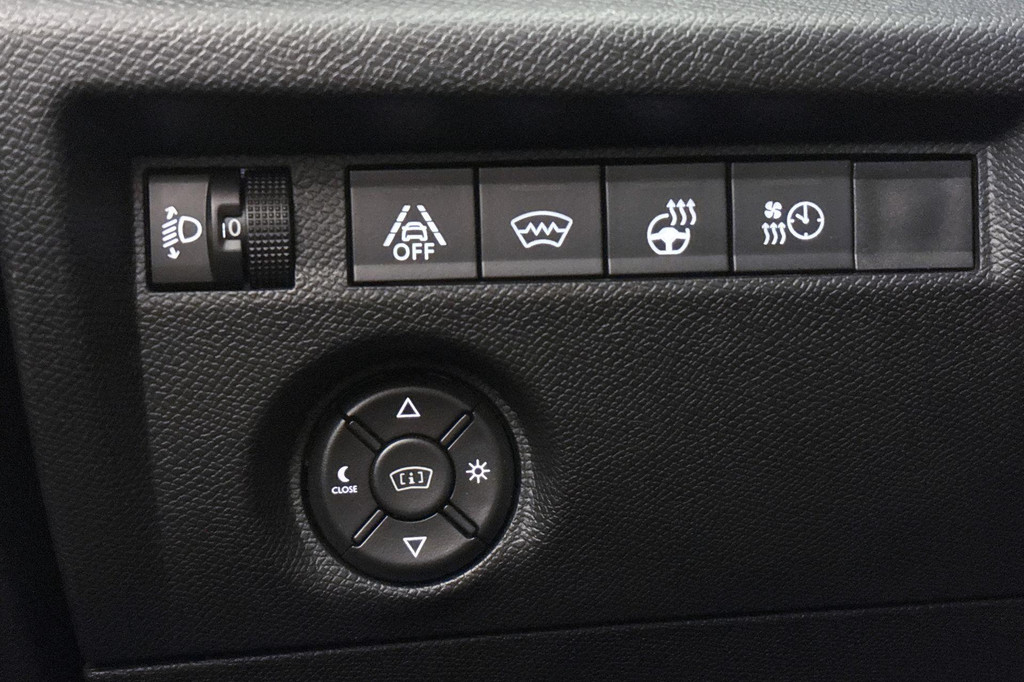 Citroën Ë-C4 (R735DJ) met abonnement