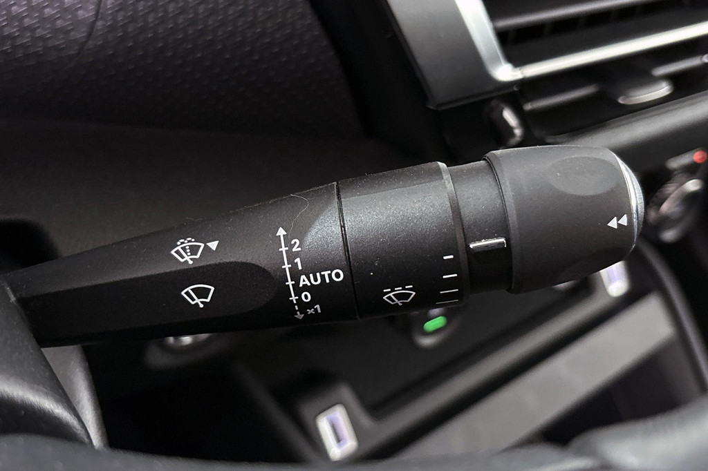 Citroën Ë-C4 (R735DJ) met abonnement