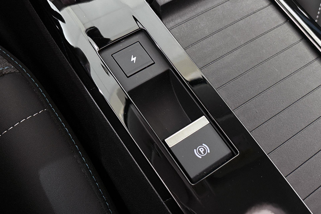 Citroën Ë-C4 (R735DJ) met abonnement