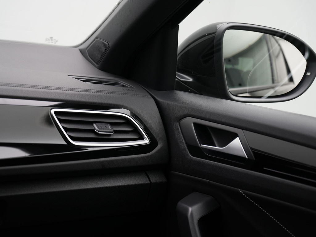 Volkswagen T-Roc (KSN45B) met abonnement