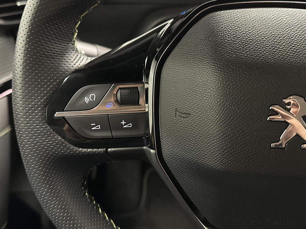 Peugeot e-208 (GHD72J) met abonnement