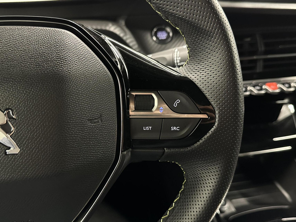 Peugeot e-208 (GHD72J) met abonnement