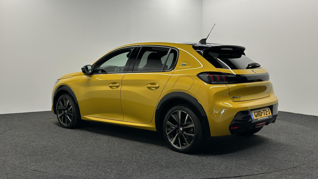 Peugeot e-208 (GHD72J) met abonnement