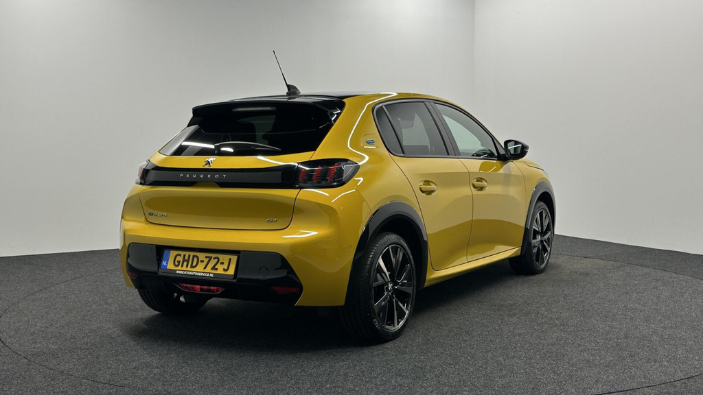 Peugeot e-208 (GHD72J) met abonnement